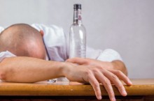 Как вылечить алкоголизм?