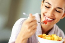 Как помочь желудку в переваривании пищи?